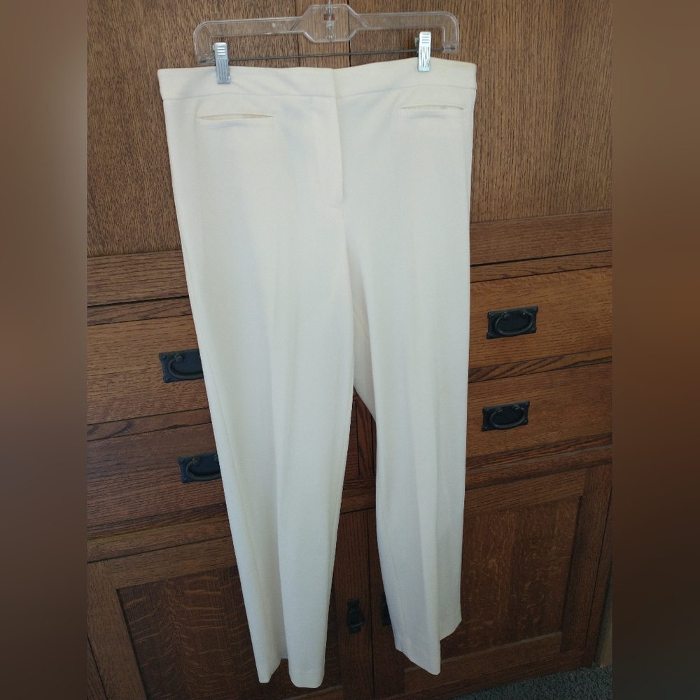 SLACKS / PANT - women's - Liz Claiborne audra- ivory color, dressy slack…